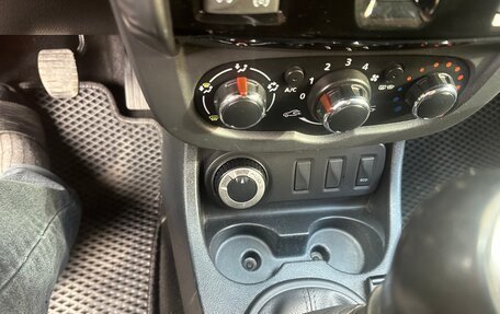 Renault Duster I рестайлинг, 2015 год, 1 100 000 рублей, 5 фотография