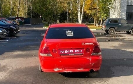 Toyota Altezza, 2001 год, 700 000 рублей, 2 фотография