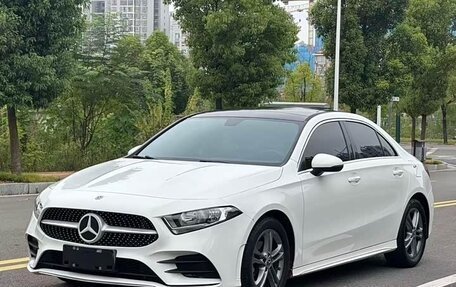 Mercedes-Benz A-Класс, 2021 год, 2 225 000 рублей, 1 фотография