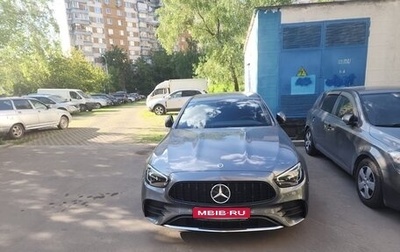Mercedes-Benz E-Класс, 2022 год, 5 900 000 рублей, 1 фотография