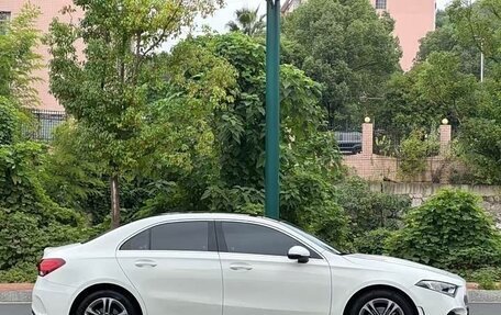 Mercedes-Benz A-Класс, 2021 год, 2 225 000 рублей, 7 фотография