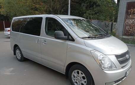 Hyundai Grand Starex Grand Starex I рестайлинг 2, 2010 год, 1 250 000 рублей, 4 фотография