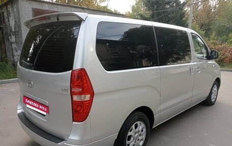 Hyundai Grand Starex Grand Starex I рестайлинг 2, 2010 год, 1 250 000 рублей, 6 фотография
