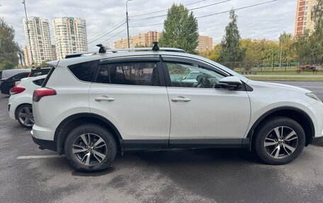 Toyota RAV4, 2019 год, 2 950 000 рублей, 4 фотография