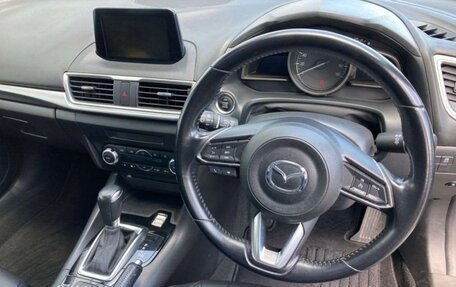 Mazda Axela, 2016 год, 1 250 000 рублей, 26 фотография