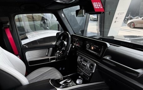 Mercedes-Benz G-Класс AMG, 2023 год, 30 800 000 рублей, 27 фотография