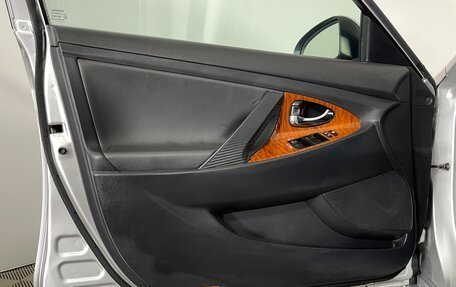 Toyota Camry, 2009 год, 1 050 000 рублей, 24 фотография