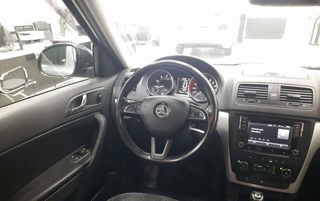 Skoda Yeti I рестайлинг, 2016 год, 1 290 000 рублей, 25 фотография