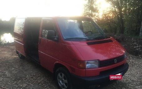 Volkswagen Transporter T4, 2001 год, 850 000 рублей, 8 фотография