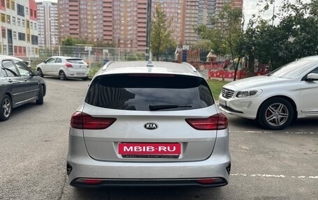 KIA cee'd III, 2021 год, 1 700 000 рублей, 2 фотография