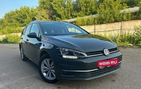 Volkswagen Golf VII, 2018 год, 1 750 000 рублей, 7 фотография