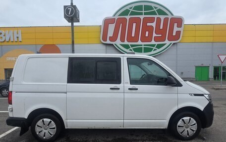 Volkswagen Transporter T6 рестайлинг, 2021 год, 3 300 000 рублей, 6 фотография