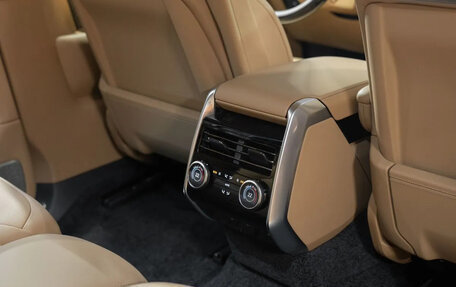 Land Rover Range Rover IV рестайлинг, 2025 год, 23 990 000 рублей, 18 фотография