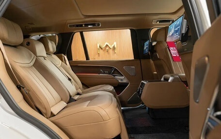 Land Rover Range Rover IV рестайлинг, 2025 год, 24 990 000 рублей, 16 фотография