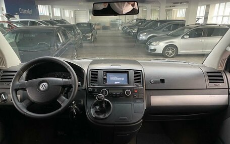 Volkswagen Multivan T5, 2008 год, 1 200 000 рублей, 10 фотография