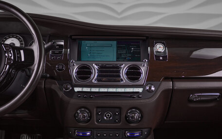 Rolls-Royce Wraith, 2015 год, 14 800 000 рублей, 23 фотография