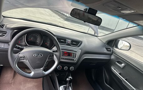 KIA Rio III рестайлинг, 2015 год, 995 000 рублей, 5 фотография