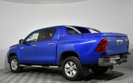 Toyota Hilux VIII, 2015 год, 2 990 000 рублей, 7 фотография