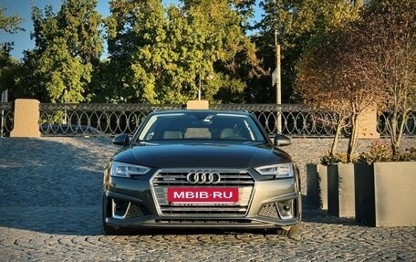 Audi A4, 2019 год, 3 650 000 рублей, 2 фотография