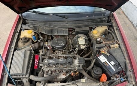 Opel Astra F, 1995 год, 300 000 рублей, 13 фотография