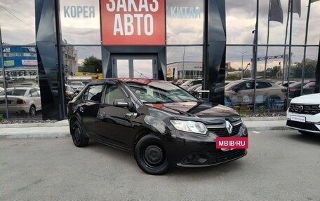 Renault Logan II, 2015 год, 870 000 рублей, 3 фотография