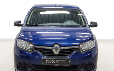Renault Logan II, 2017 год, 870 000 рублей, 2 фотография