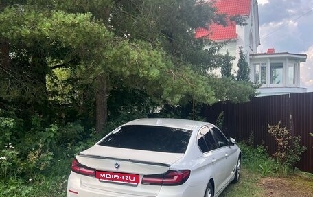 BMW 5 серия, 2020 год, 3 850 000 рублей, 2 фотография