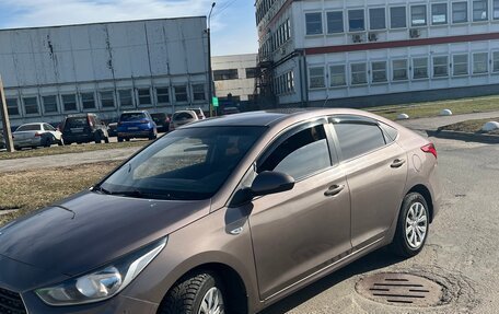 Hyundai Solaris II рестайлинг, 2018 год, 1 085 555 рублей, 3 фотография