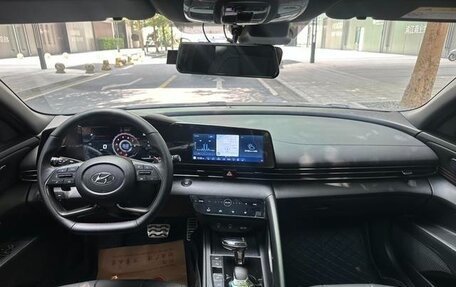 Hyundai Elantra, 2022 год, 1 130 000 рублей, 10 фотография