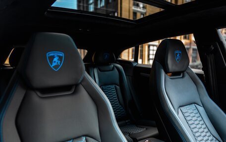 Lamborghini Urus I, 2024 год, 35 000 000 рублей, 9 фотография