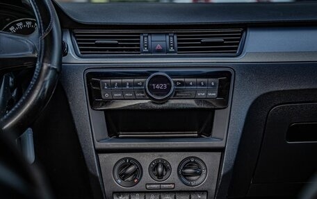 Skoda Rapid I, 2015 год, 769 000 рублей, 17 фотография