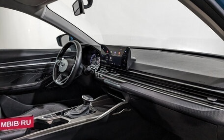 Geely Emgrand, 2023 год, 1 755 000 рублей, 13 фотография
