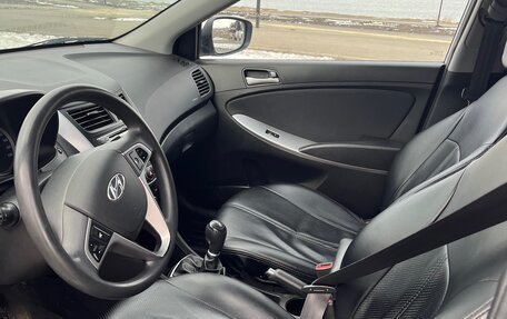 Hyundai Solaris II рестайлинг, 2016 год, 1 075 000 рублей, 4 фотография