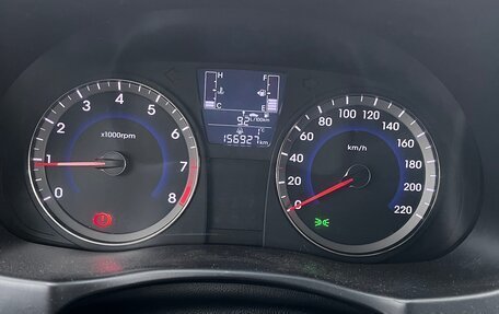 Hyundai Solaris II рестайлинг, 2016 год, 1 075 000 рублей, 5 фотография