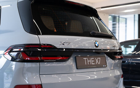 BMW X7, 2025 год, 19 000 000 рублей, 30 фотография