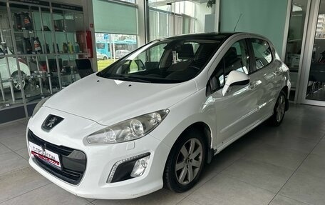 Peugeot 308 II, 2011 год, 599 000 рублей, 1 фотография