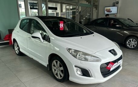 Peugeot 308 II, 2011 год, 599 000 рублей, 2 фотография