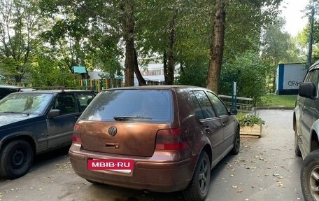 Volkswagen Golf IV, 1998 год, 280 000 рублей, 2 фотография