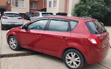KIA cee'd I рестайлинг, 2011 год, 650 000 рублей, 3 фотография
