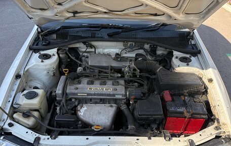 Toyota Carina, 1994 год, 400 000 рублей, 6 фотография