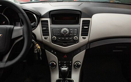 Chevrolet Cruze II, 2012 год, 799 000 рублей, 7 фотография