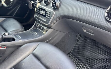 Mercedes-Benz GLA, 2014 год, 1 600 000 рублей, 10 фотография