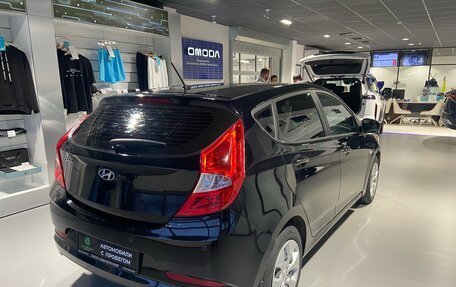 Hyundai Solaris II рестайлинг, 2016 год, 785 000 рублей, 4 фотография