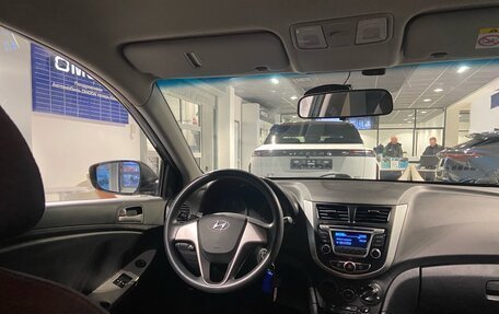 Hyundai Solaris II рестайлинг, 2016 год, 785 000 рублей, 22 фотография
