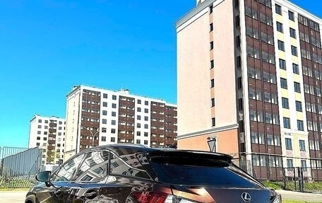 Lexus RX IV рестайлинг, 2018 год, 4 250 000 рублей, 4 фотография