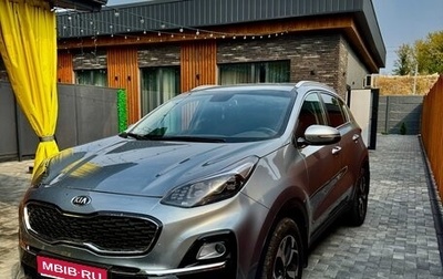 KIA Sportage IV рестайлинг, 2020 год, 2 000 000 рублей, 1 фотография