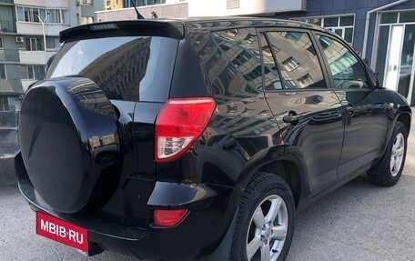 Toyota RAV4, 2006 год, 1 000 000 рублей, 1 фотография