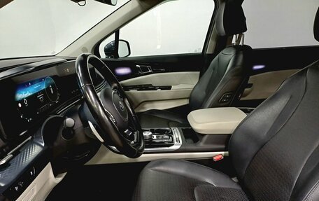 KIA Carnival, 2021 год, 3 749 000 рублей, 23 фотография