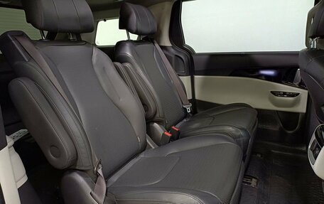 KIA Carnival, 2021 год, 3 749 000 рублей, 27 фотография