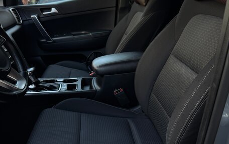 KIA Sportage IV рестайлинг, 2020 год, 2 000 000 рублей, 12 фотография